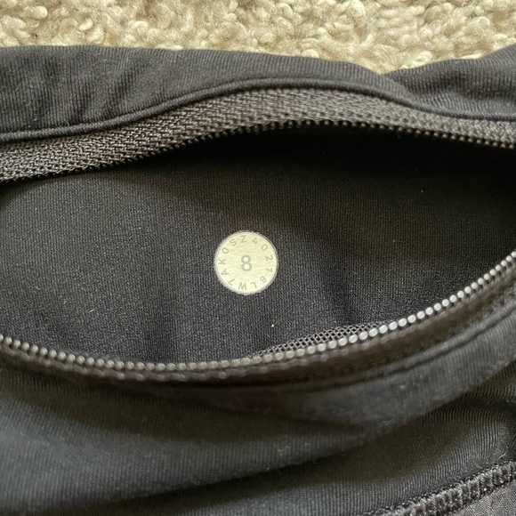 Lululemon speed up shorts. Size 8. - Picture 4 of 4